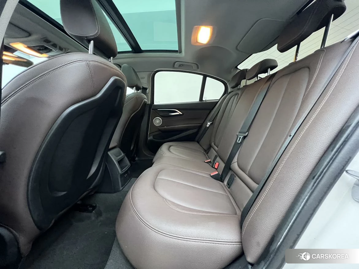 BMW 1 series 2020 Белый из Китая, фото 5