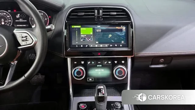 Jaguar XE 2020 Черный из Кореи, фото 5