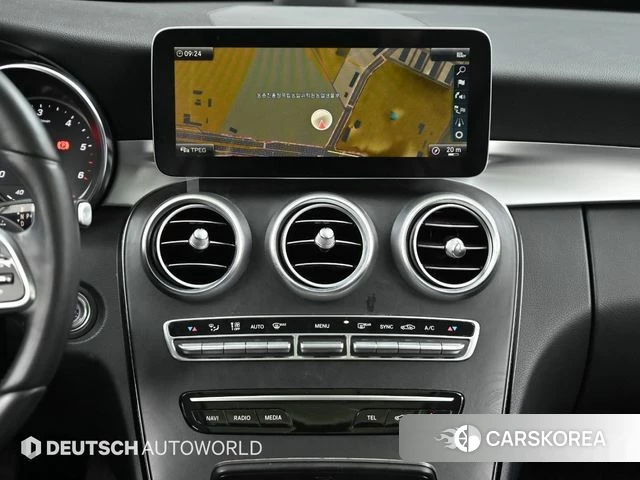 Mercedes-Benz C-Class W205 2019 Белый из Кореи, фото 5