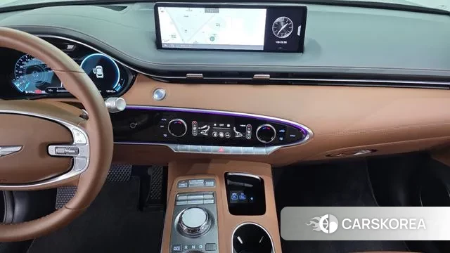 Genesis GV70 2023 Черный из Кореи, фото 5