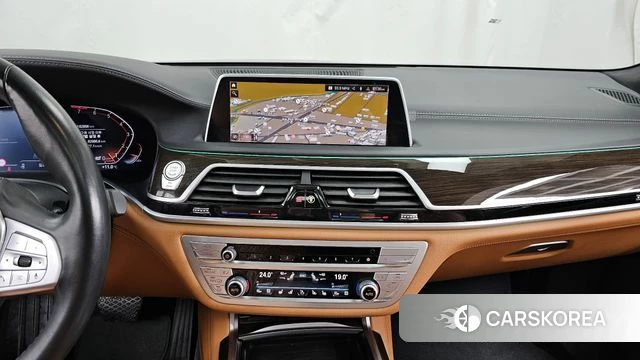 BMW 7 Series (G11) 2021 Черный из Кореи, фото 5