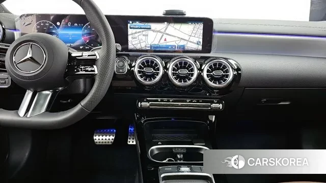 Mercedes-Benz CLA-Class C118 2025 Черный из Кореи, фото 5