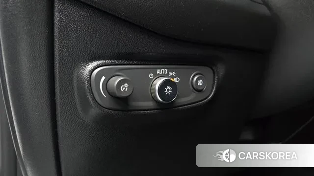 Chevrolet (GM Daewoo) Equinox 2018 Белый из Кореи, фото 5