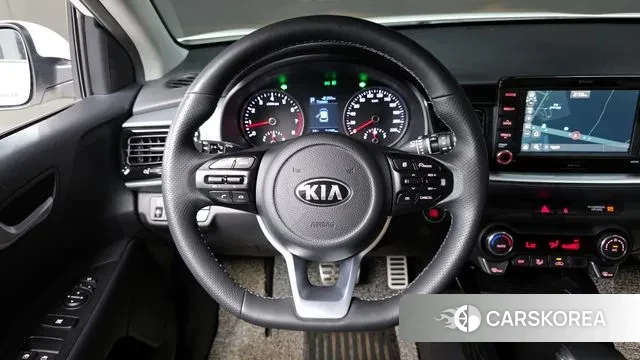 Kia Stonic 2020 Белый из Кореи, фото 5