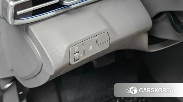 Hyundai The New Avante (CN7) 2023 Серебристо-серый из Кореи, фото 5