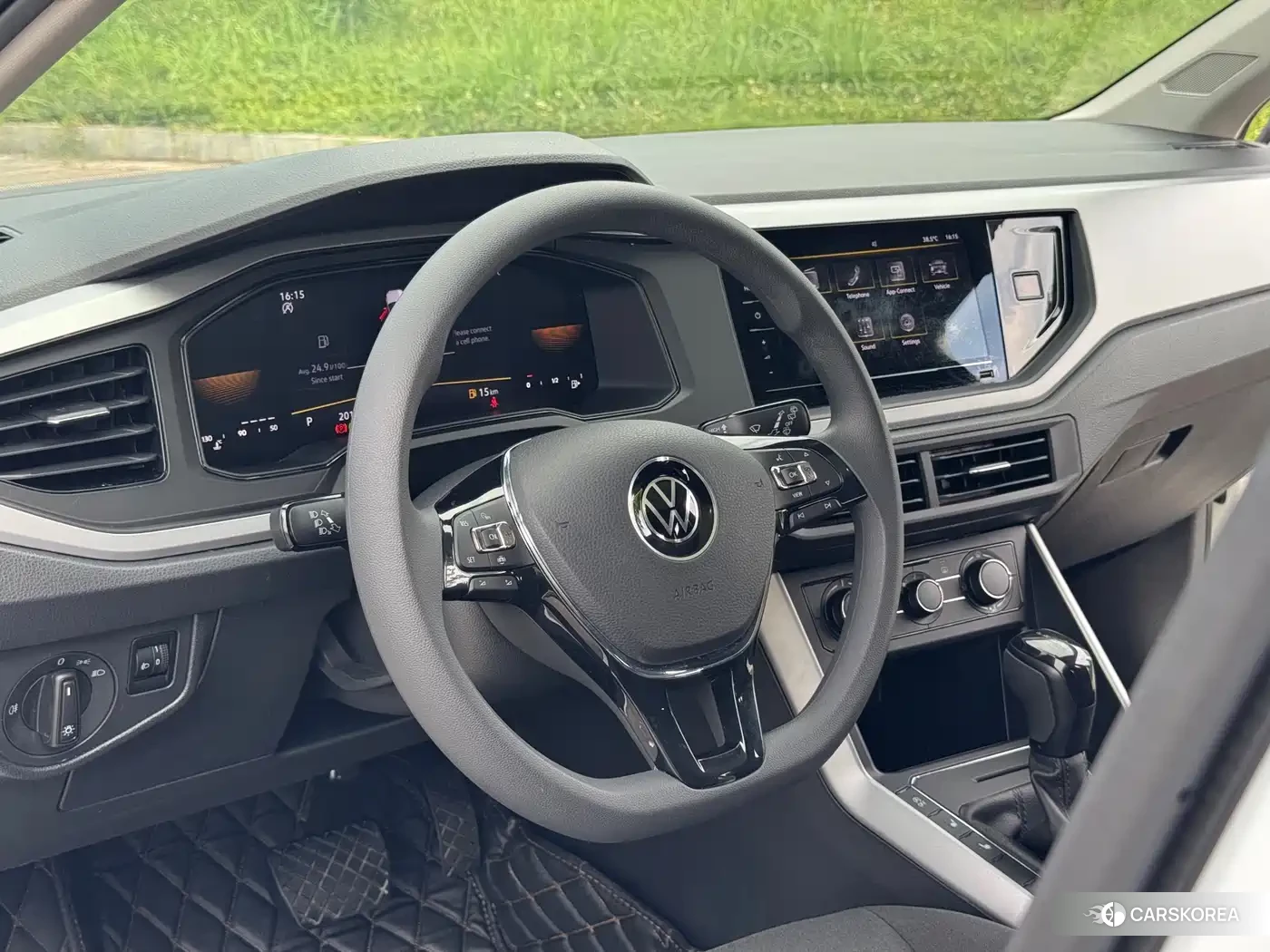Volkswagen Polo 2022 Белый из Китая, фото 5