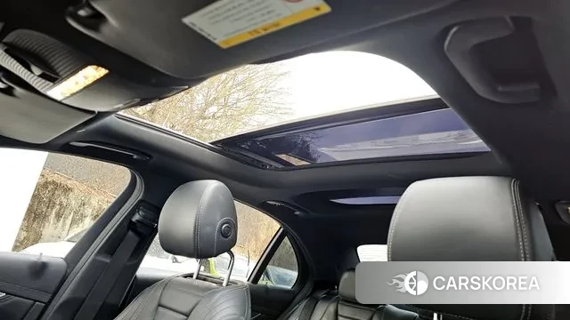 Mercedes-Benz E-Class W213 2019 Белый из Кореи, фото 5