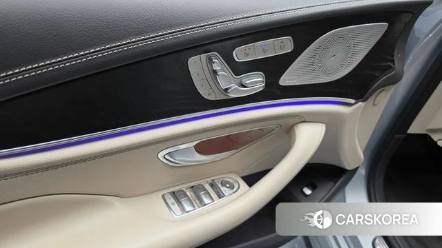 Mercedes-Benz CLS-Class C257 2023 Серебряный из Кореи, фото 5