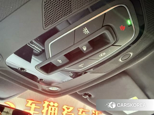 Audi Q5L 2025 Белый из Китая, фото 5