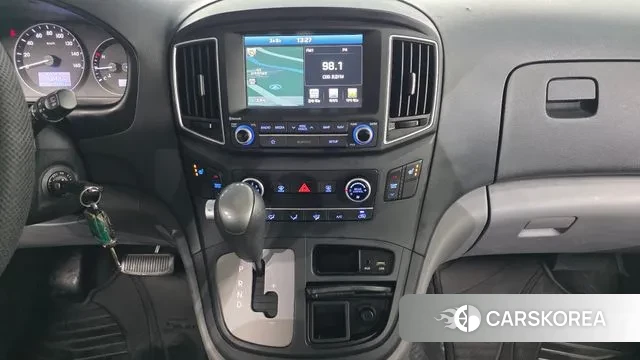 Hyundai The New Grand Starex 2018 Серебристо-серый из Кореи, фото 5