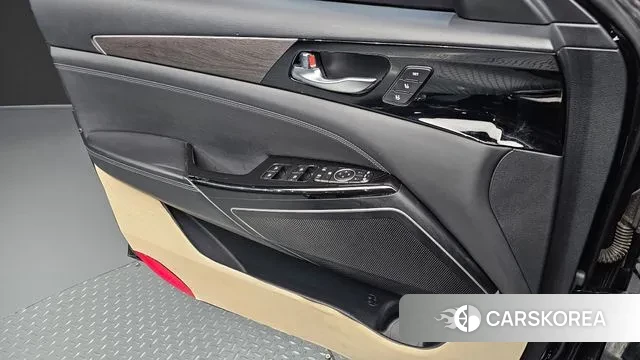 Kia K7 Premier 2019 Черный из Кореи, фото 5