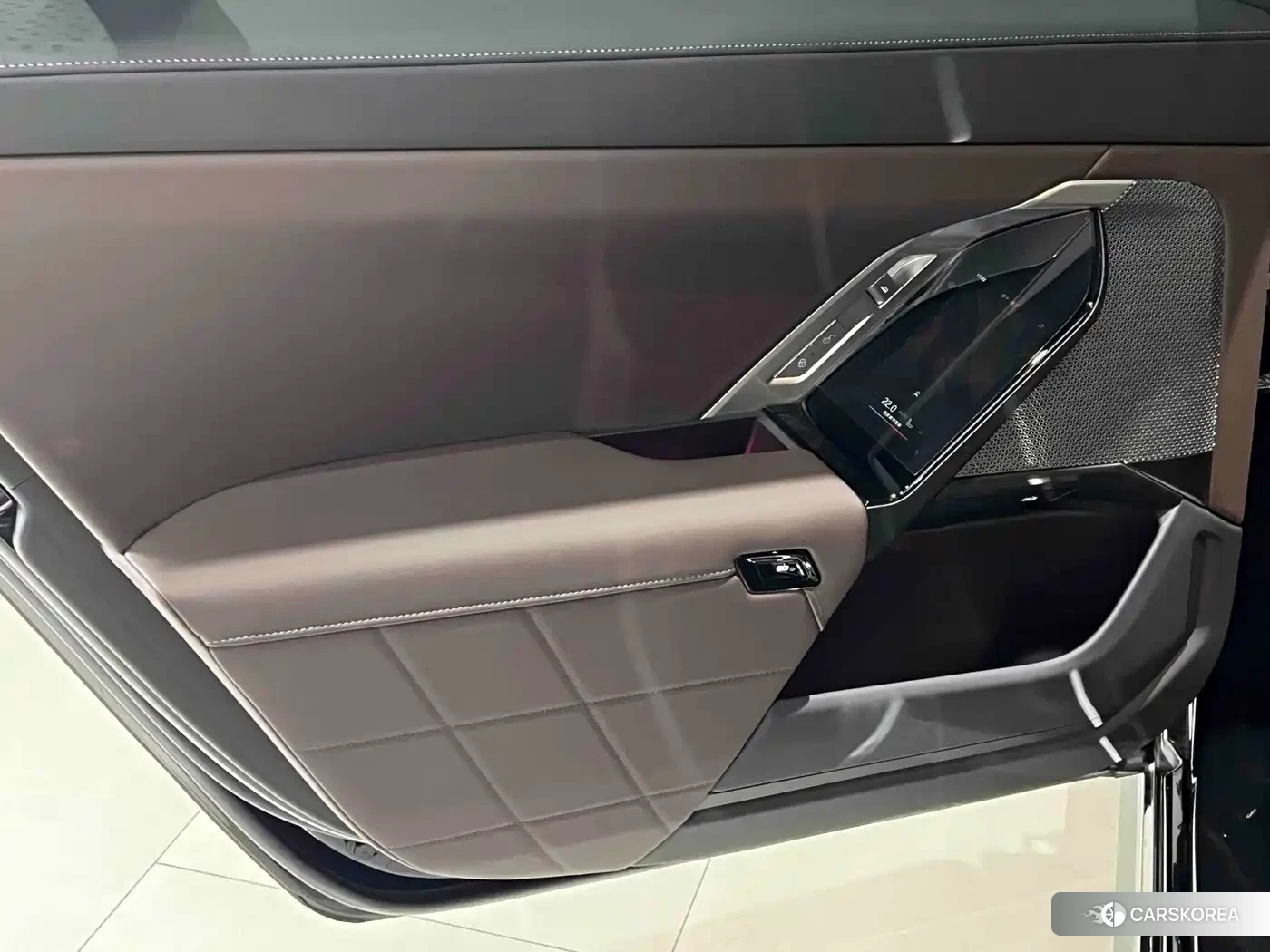 BMW 7 series 2025 Черный из Китая, фото 5