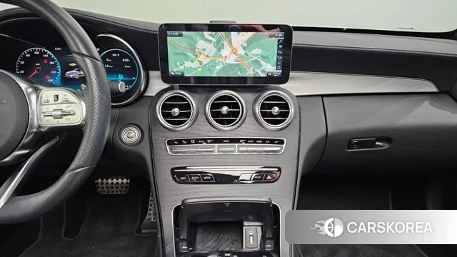 Mercedes-Benz C-Class W205 2022 Белый из Кореи, фото 5