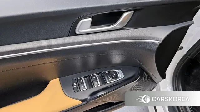 Kia K5 Hybrid 3rd Generation 2022 Белый из Кореи, фото 5