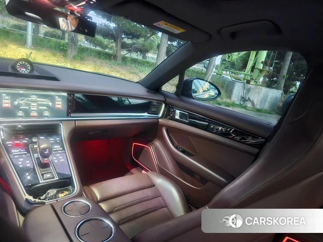 Porsche Panamera (971) 2018 Черный из Кореи, фото 5