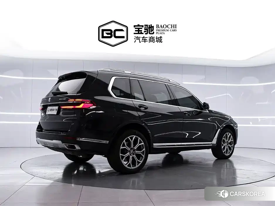 BMW X7 2024 Черный из Китая, фото 5