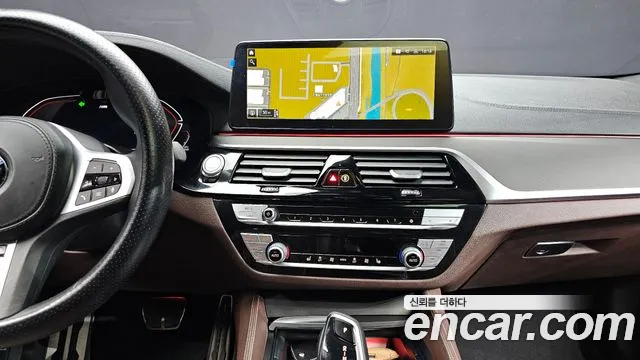 BMW 5 Series (G30) 2021 Белый из Кореи, фото 5