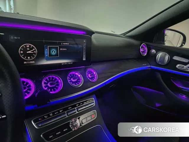 Mercedes-Benz E-Class W213 2018 Черный из Кореи, фото 5