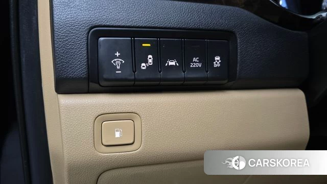 Kia The New Carnival 2019 Черный из Кореи, фото 5