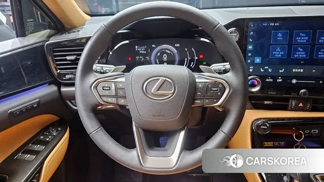 Lexus NX350h Second generation 2024 Белый из Кореи, фото 5