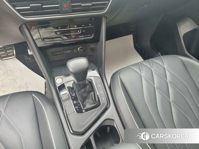 Volkswagen Tiguan L 2024 Черный из Китая, фото 5