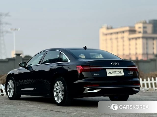 Audi A6L 2023 Черный из Китая, фото 5