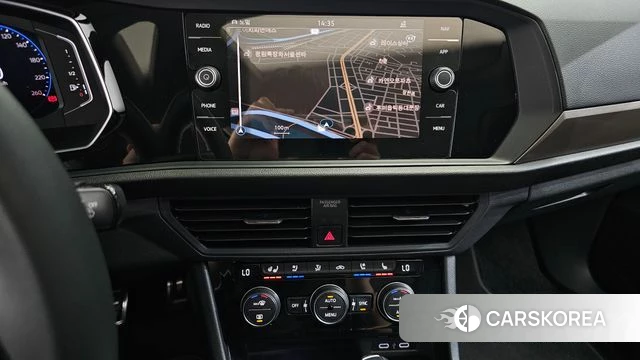 Volkswagen 7th Generation of Jetta 2021 Серебристо-серый из Кореи, фото 5