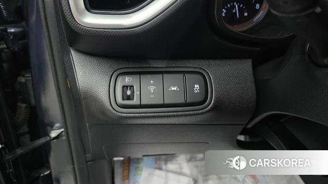 Hyundai Venue 2019 Синий из Кореи, фото 5
