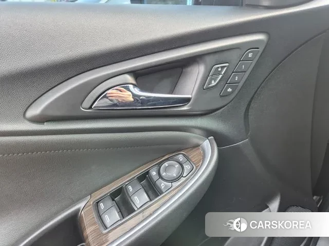 Chevrolet (GM Daewoo) The New Malibu 2019 Черный из Кореи, фото 5