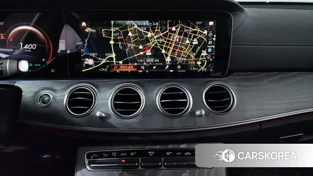 Mercedes-Benz E-Class W213 2022 Черный из Кореи, фото 5