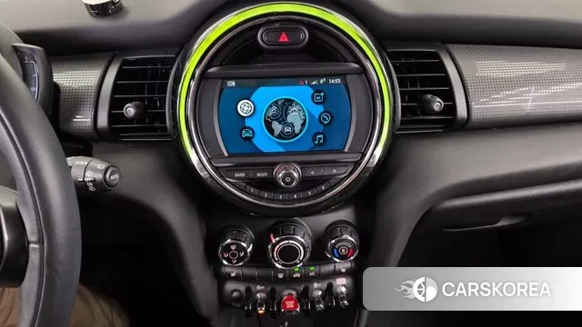 Mini Cooper 2019 Серебряный из Кореи, фото 5