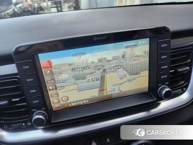 Kia Stonic 2018 Белый из Кореи, фото 5