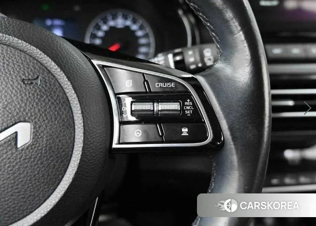 Kia Seltos 2022 Белый из Кореи, фото 5