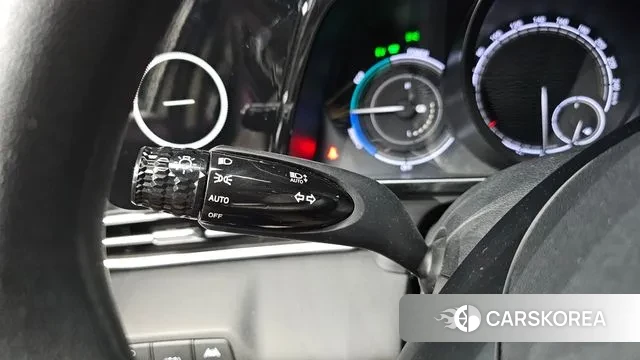 Hyundai Avante Hybrid (CN7) 2020 Белый из Кореи, фото 5