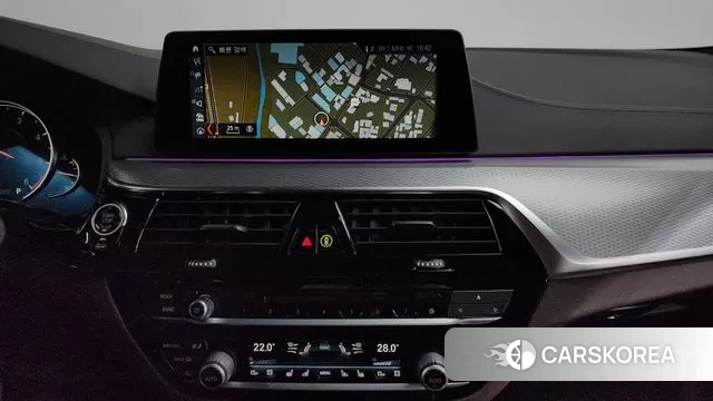 BMW 5 Series (G30) 2018 Синий из Кореи, фото 5