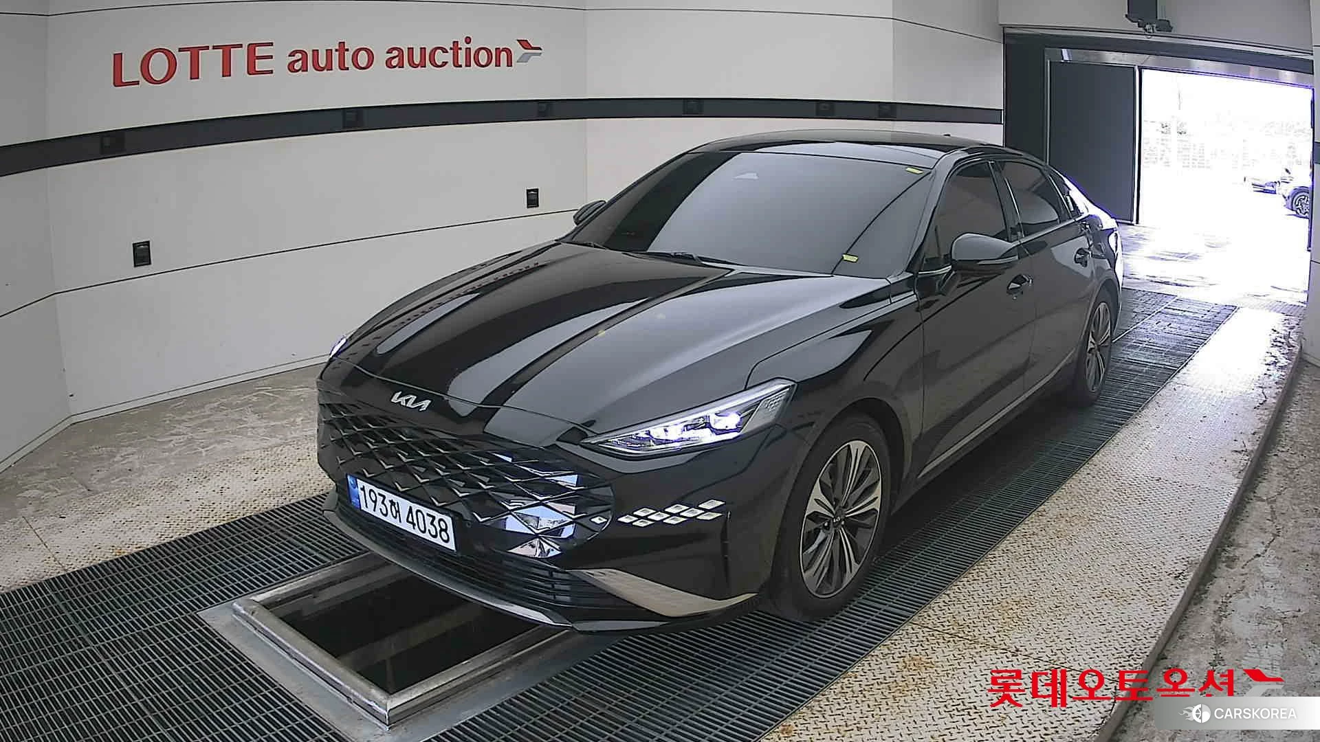 Kia K8 2023 Aurora Black Pearl из Кореи, фото 5