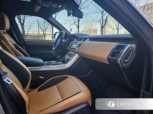 Land Rover Range Rover Sport 2021 Темно-серый из Китая, фото 5