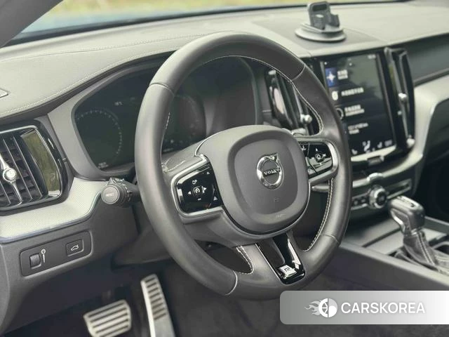 Volvo XC60 2020 Синий из Китая, фото 5