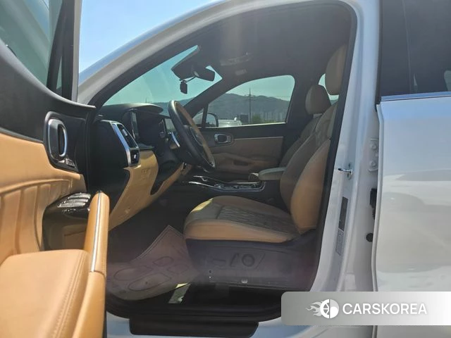 Kia Sorento 4th Generation 2022 Жемчужный цвет из Кореи, фото 5