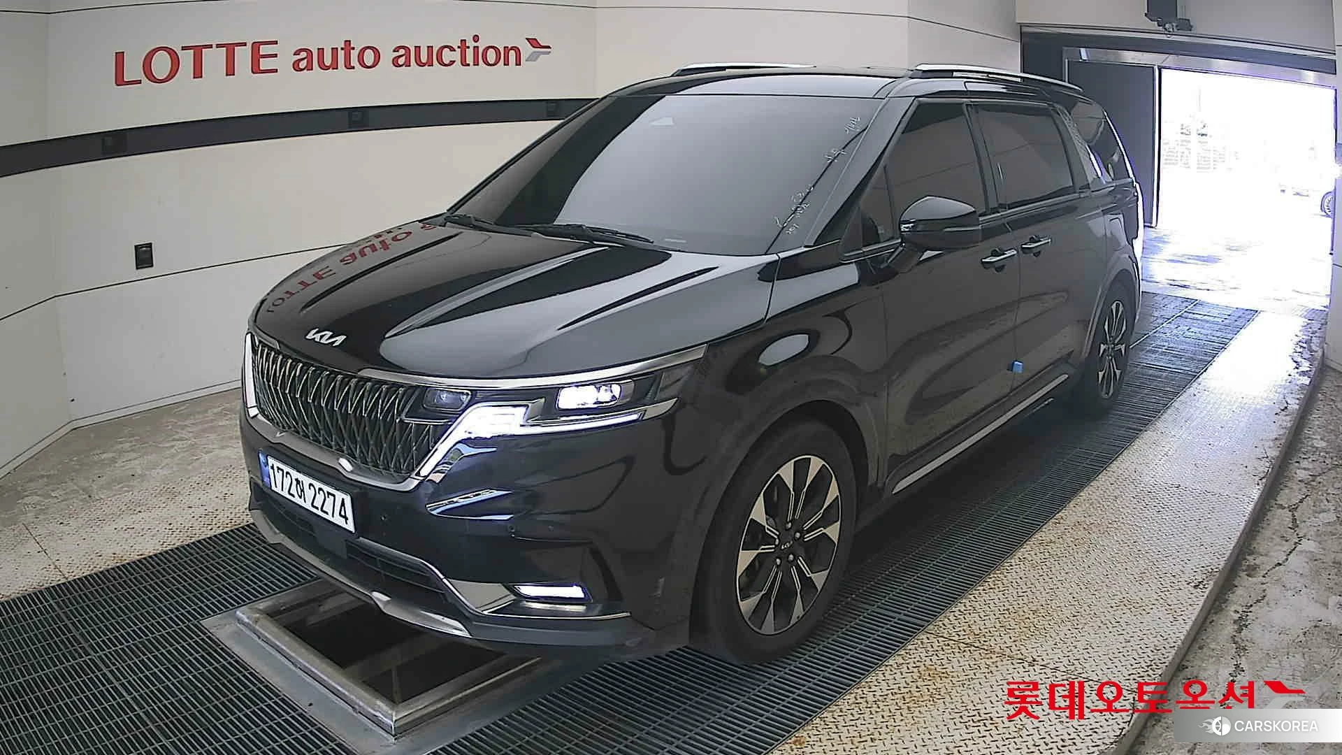Kia Carnival 2023 Aurora Black Pearl из Кореи, фото 5