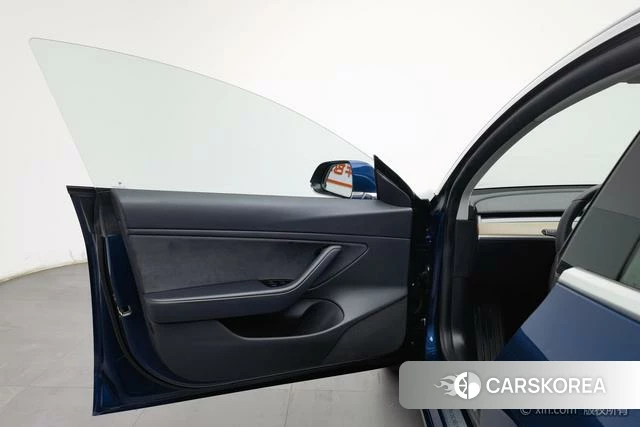 Tesla Model 3 (imported) 2020 Синий из Китая, фото 5