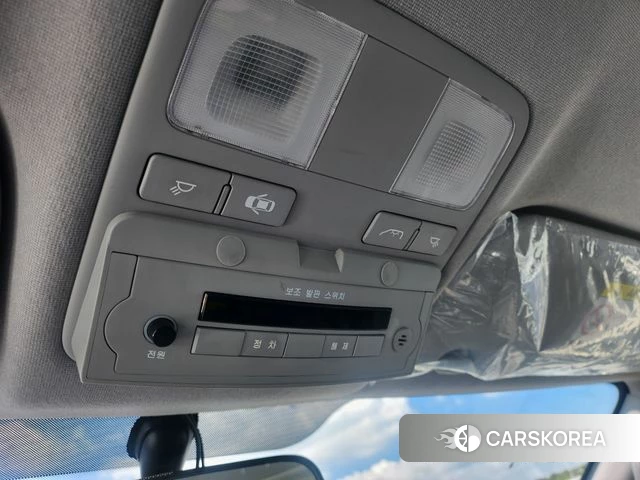 Hyundai The New Grand Starex 2021 Желтый из Кореи, фото 5