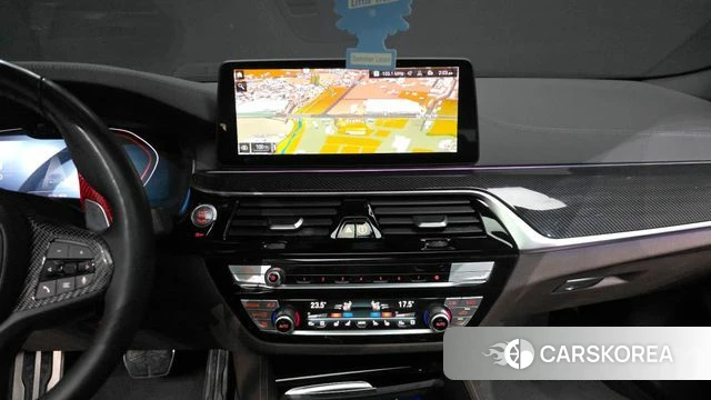 BMW 5 Series (G30) 2022 Белый из Кореи, фото 5