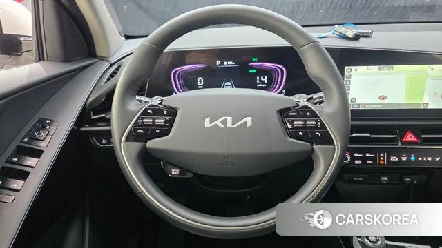 Kia Di Ol Nu Niro 2025 Белый из Кореи, фото 5