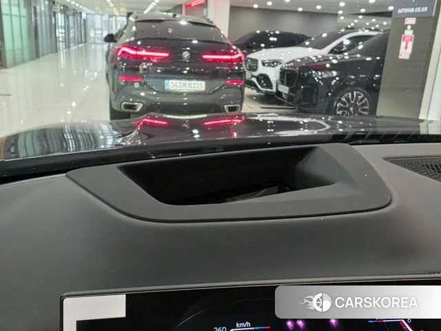 BMW X6 (G06) 2025 Черный из Кореи, фото 5