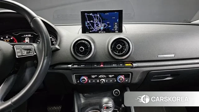 Audi New A3 2018 Белый из Кореи, фото 5