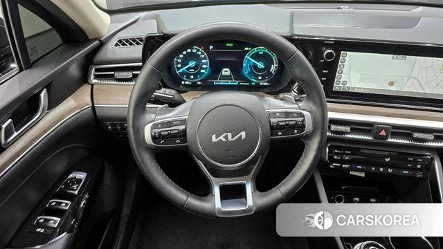 Kia K5 Hybrid 3rd Generation 2023 Черный из Кореи, фото 5