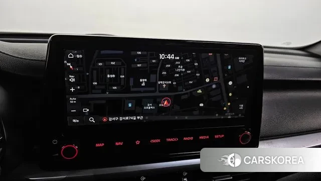 Kia The New K3 2nd generation 2021 Белый из Кореи, фото 5