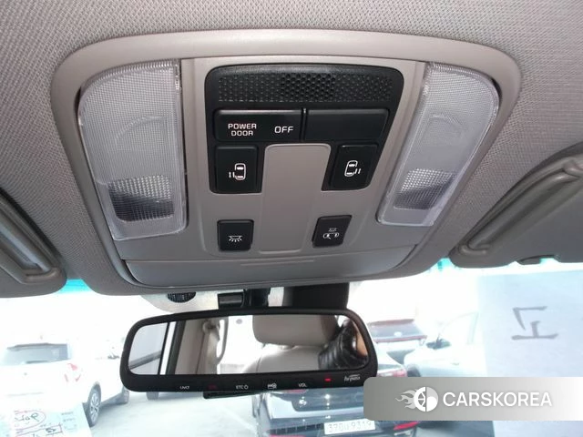 Kia The New Carnival 2019 Белый из Кореи, фото 5