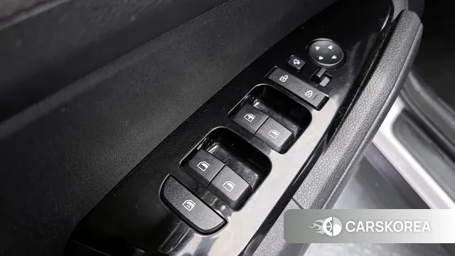 Kia Sportage 5th Generation 2022 Белый из Кореи, фото 5